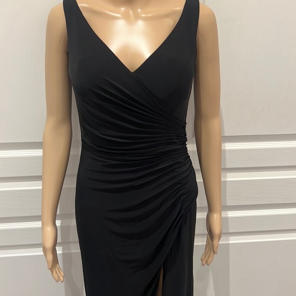 NWT Black Gown - Picture 4 of 5